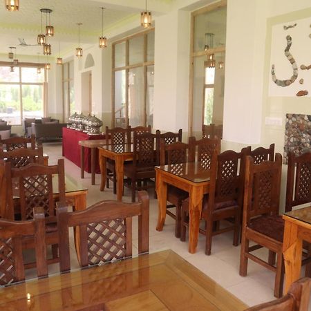 Hotel Duktuk Turtok Bagian luar foto